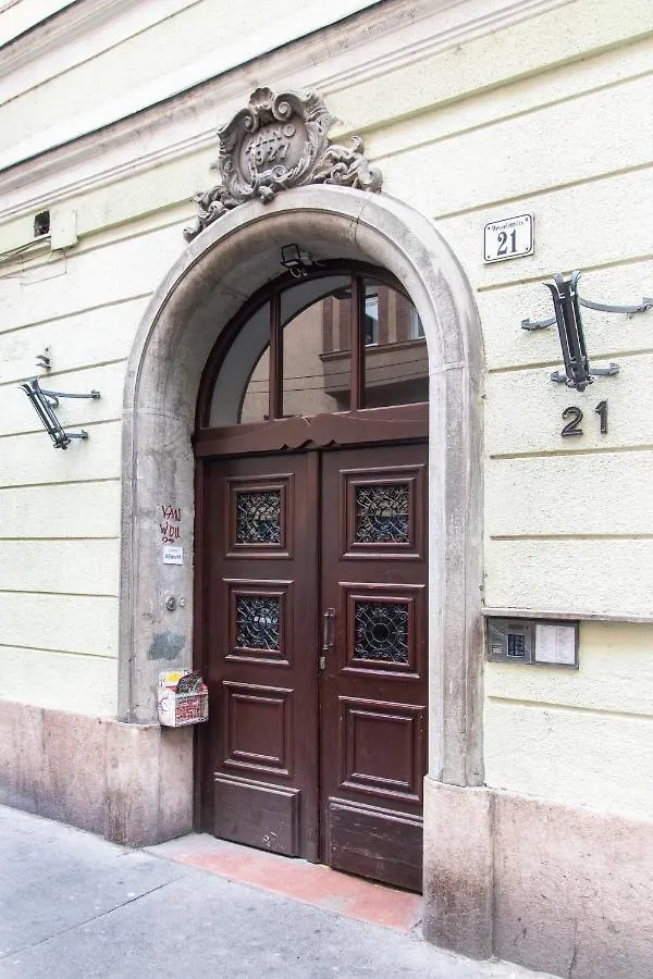 W21 Central Apartment Budapest
