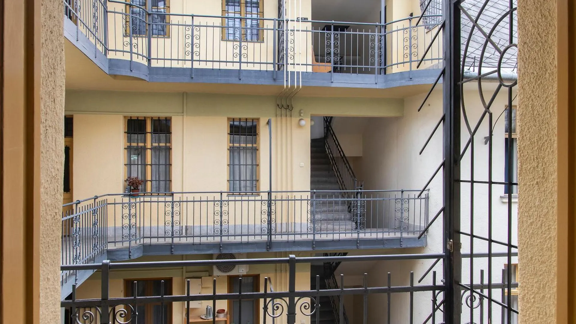 W21 Central Apartment Budapest 0*,
